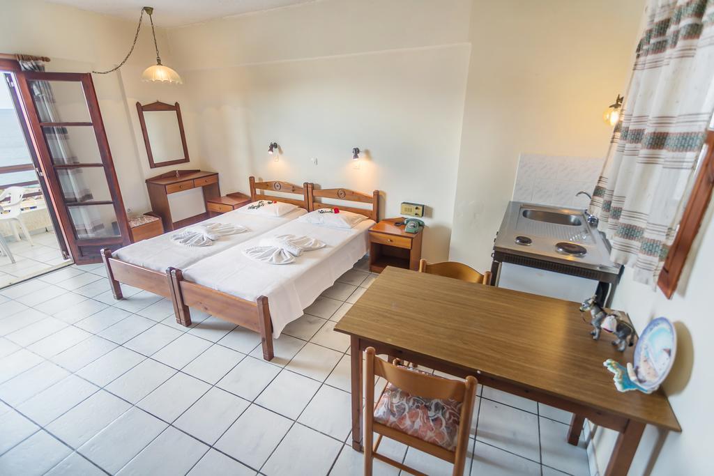 Yiannis Ηotel Foiníkion Esterno foto