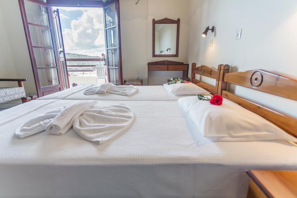 Yiannis Ηotel Foiníkion Esterno foto